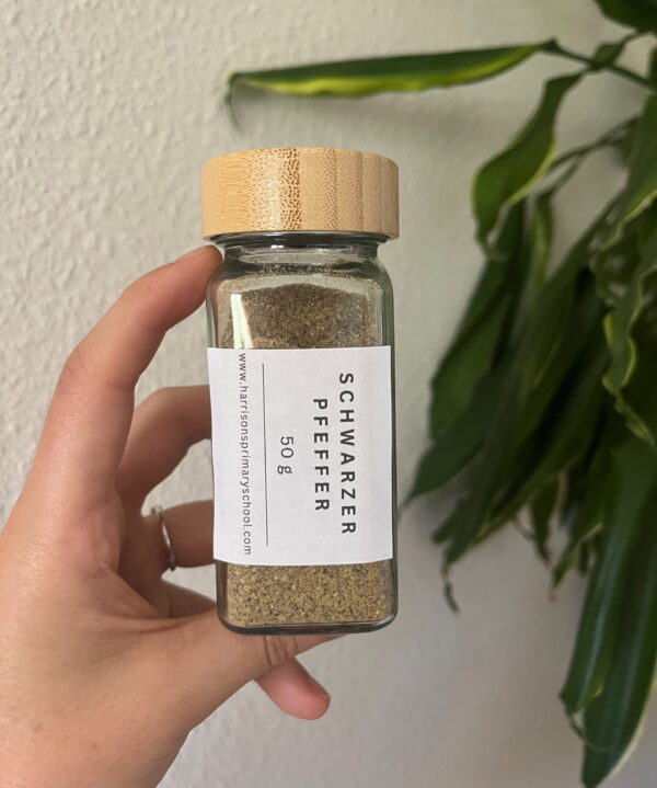 Schwarzer Pfeffer gemahlen