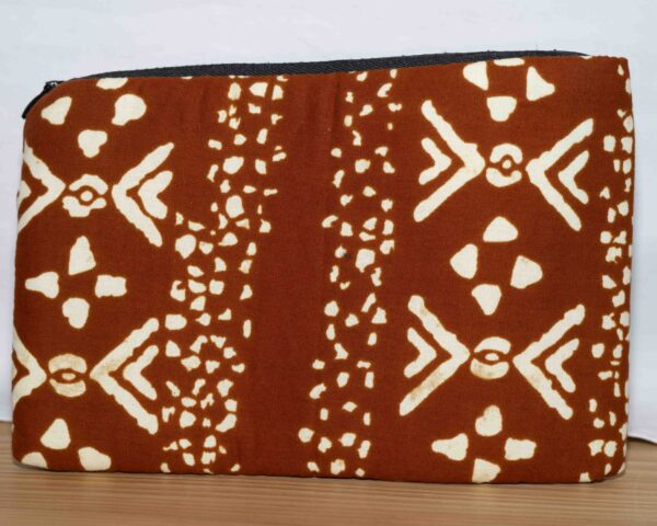 Kosmetiktasche gefüttert