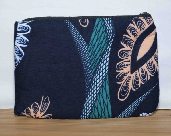 Kosmetiktasche gefüttert