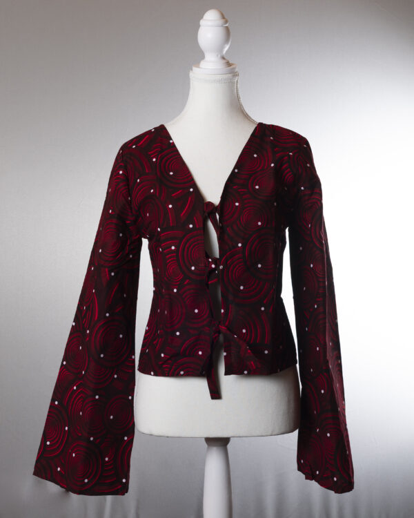 Tie Bluse